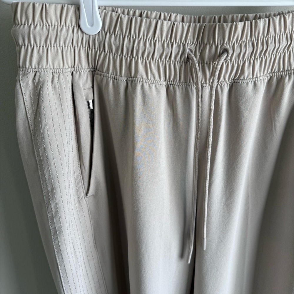 Athleta Avenue Wide Leg Crop Pant - Cream - Size 4 - Picture 6 of 12